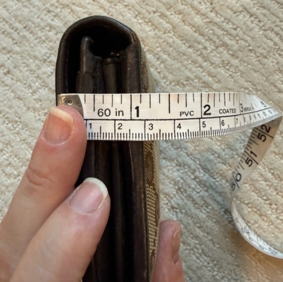 Gucci Wallet - Picture 15 of 15